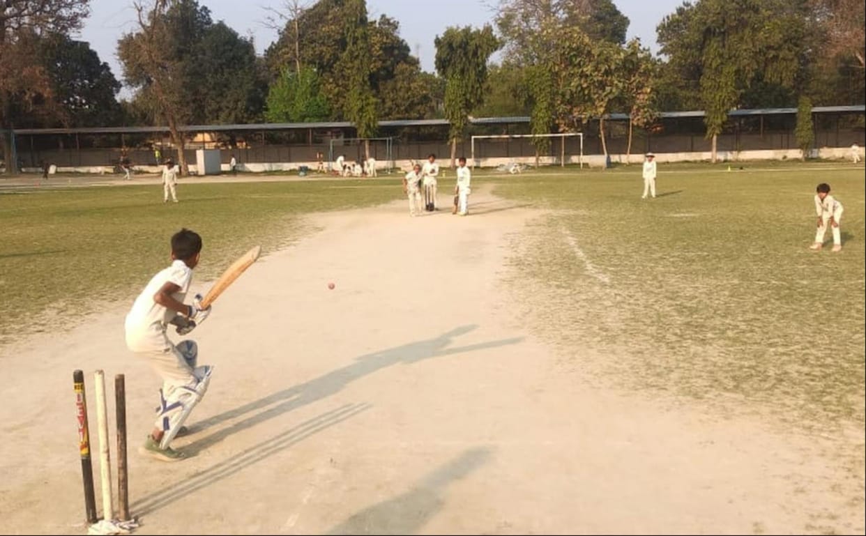 Cricket Club beat Stormers by four wickets
