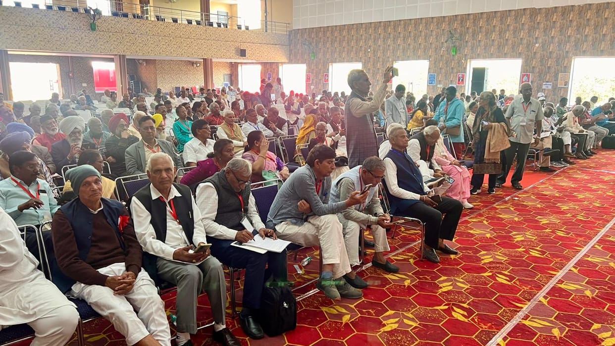 Surendra Chaudhary of Bihar became the National President of Pensioners Federation, Wazir Singh of Haryana became the General Secretary