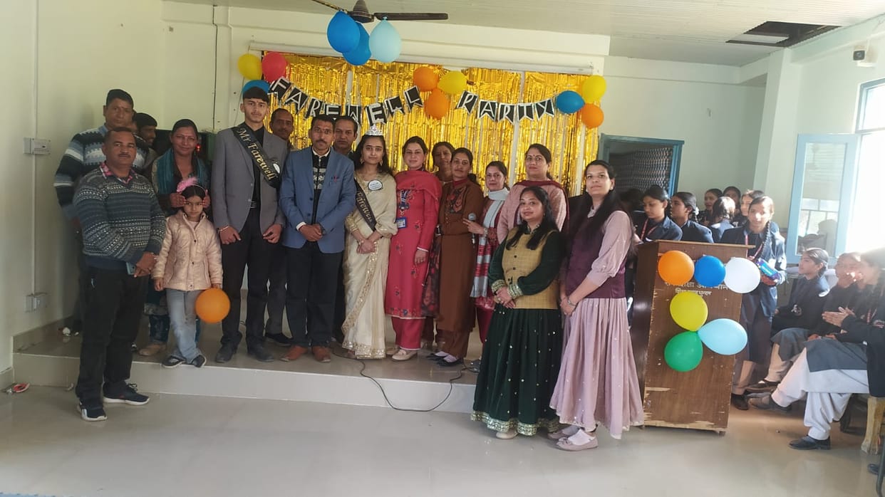 Shivam won the title of Mr. and Geetanjali won the title of Miss Farewell.