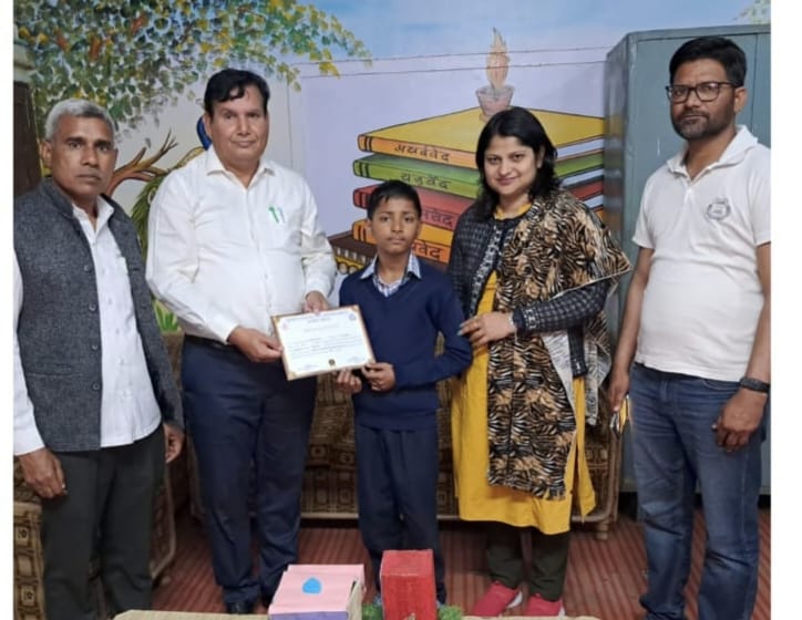 Surprise inspection of Block Education Officer Sandeep Nain