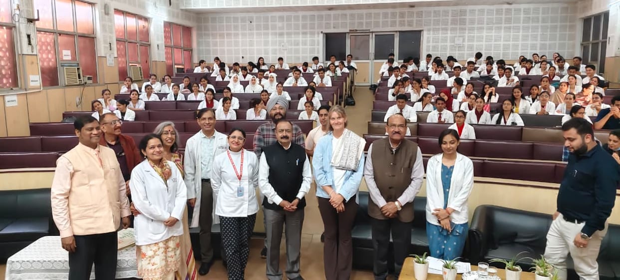 Explained the importance of yoga to the students in dental college