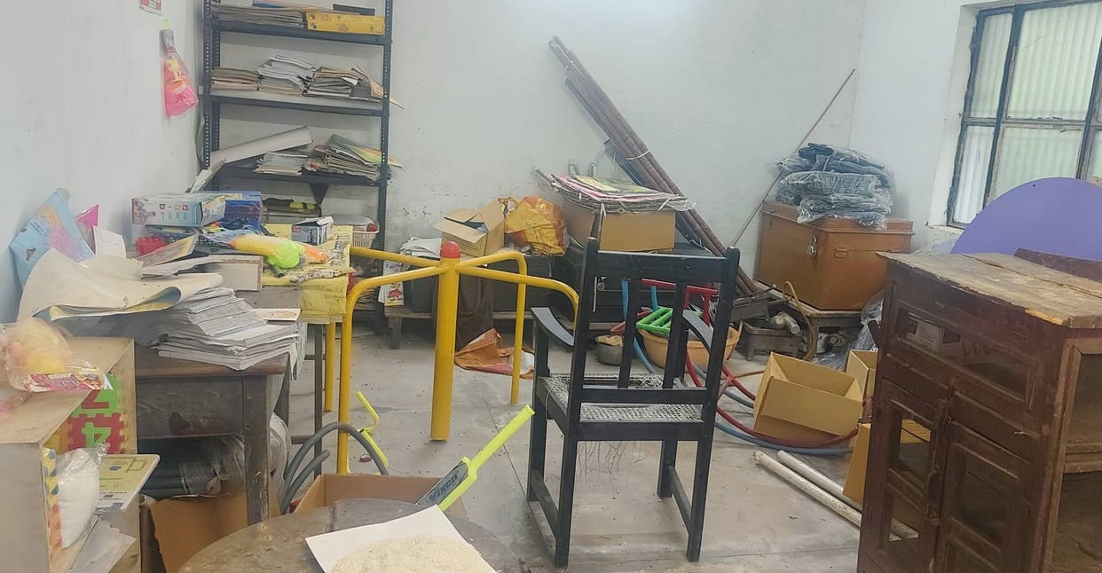 Children's garden centers built in the city have become junkyards