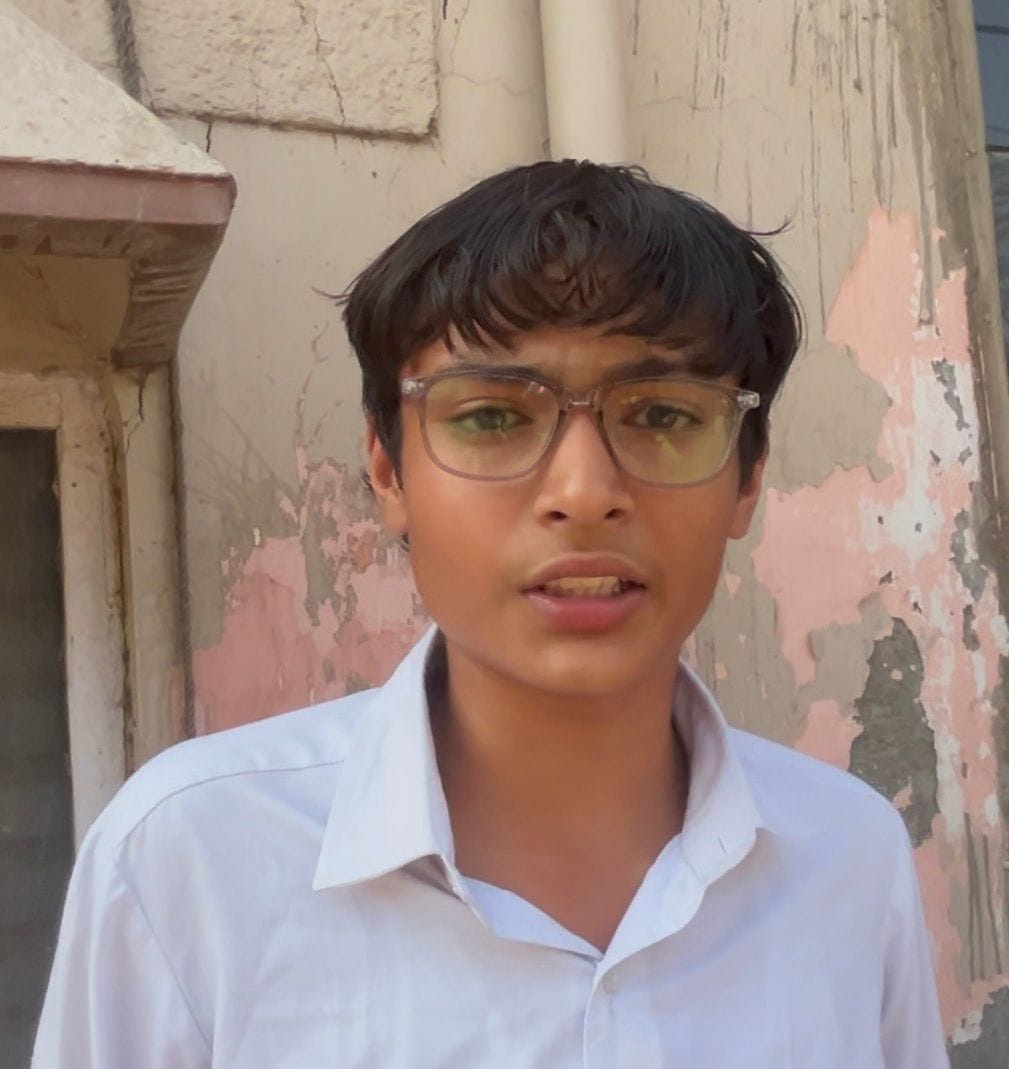 Students gained confidence after seeing the simple English paper