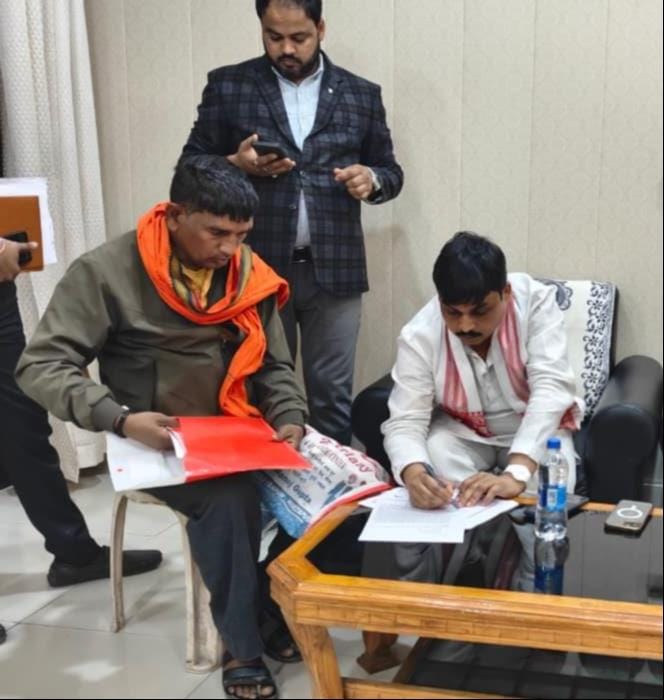 Officials should promote public welfare schemes and provide benefits to the people.