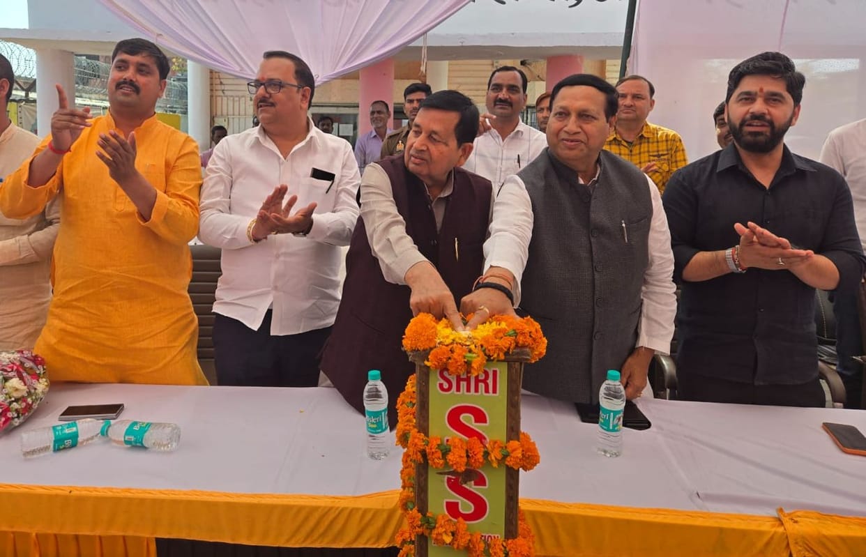 Before Holi, the residents of Kachhauna will get the gift of 21 construction works.