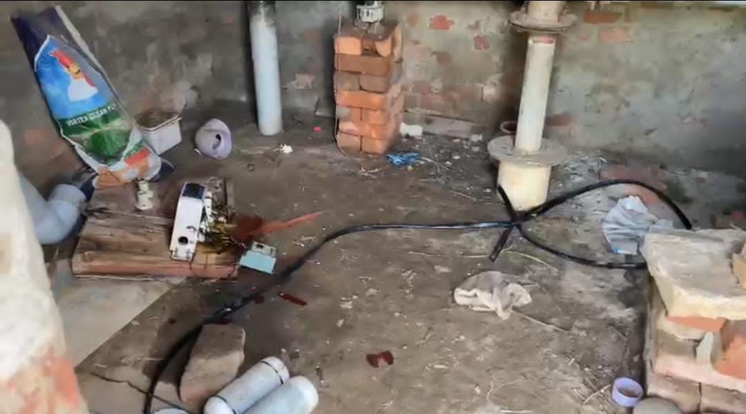 Thieves targeted 31 tube wells in Baparasi and Machhra.
