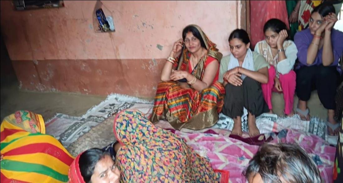 Married woman's body found hanging from a noose