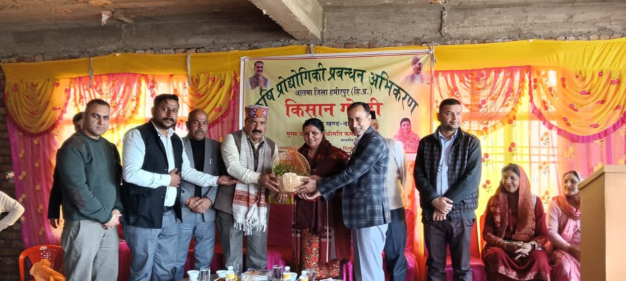 Farmers should increase their income by adopting natural farming: Kamlesh