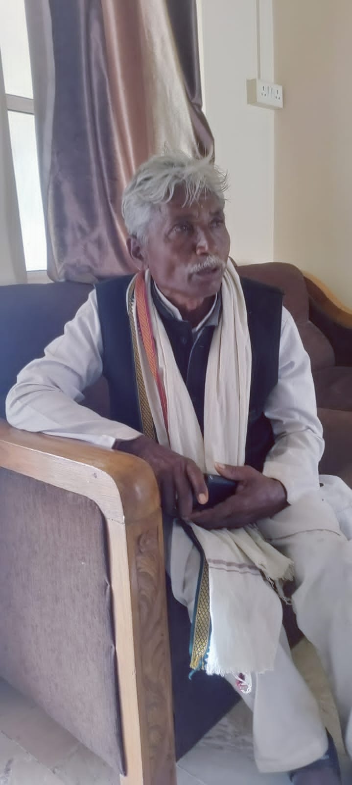 The Sagar Lokayukta team arrested a sarpanch in Panna while accepting a bribe of ₹5,000.