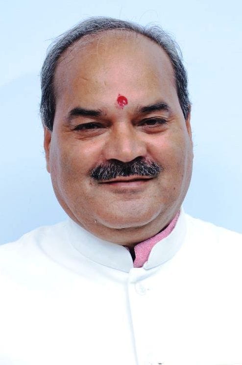 The MLA raised the issue of the condition of government buildings and IGU.
