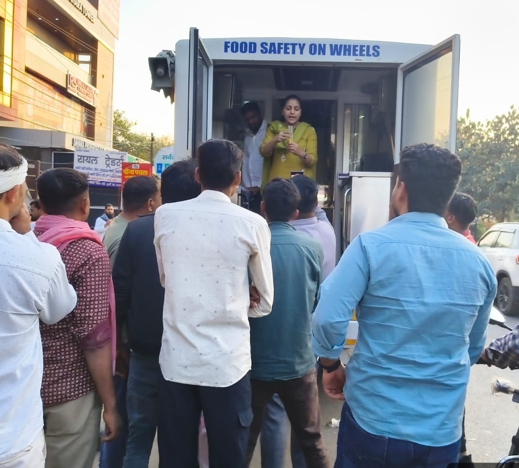 Food inspection van arrives at Munshipulia without notice, next destination not decided