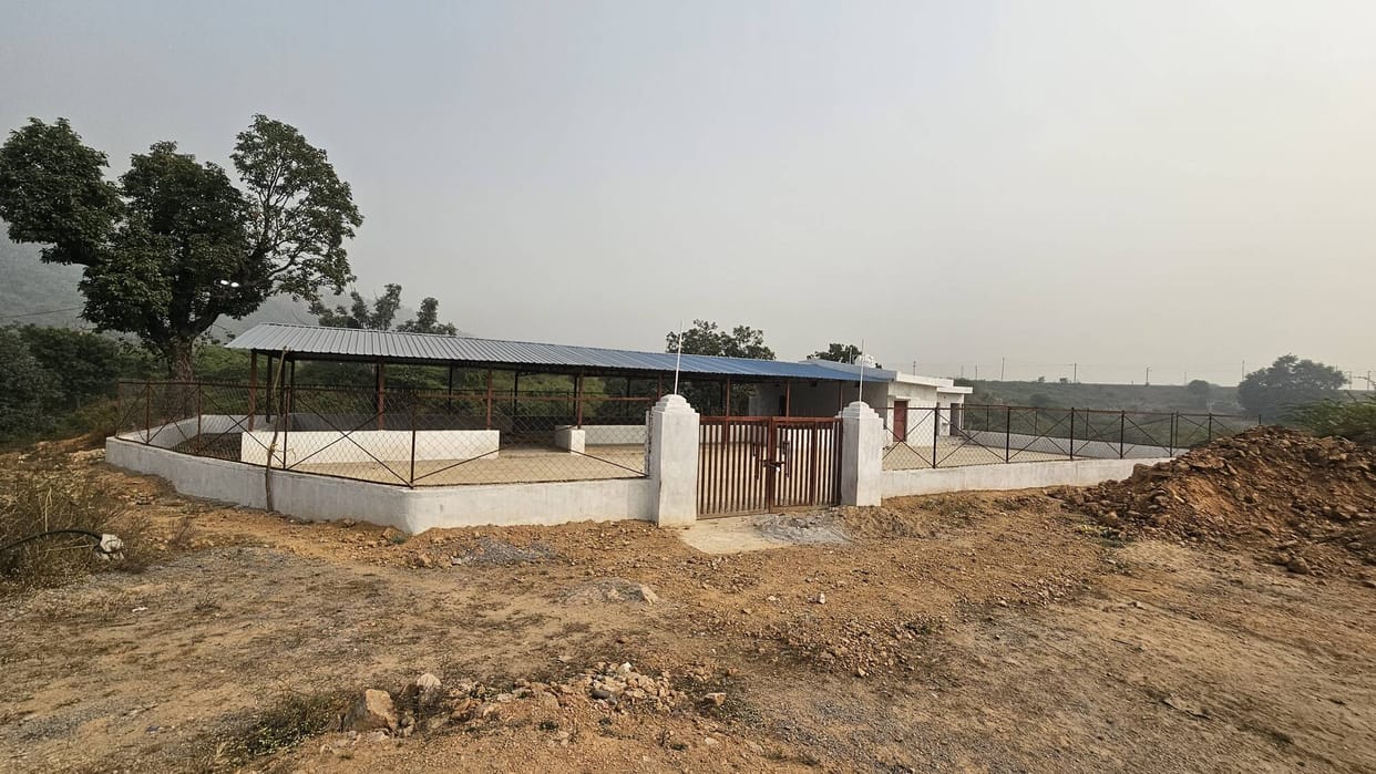MRF Centre generates 3 times more waste than its capacity, dumping it on the roadside