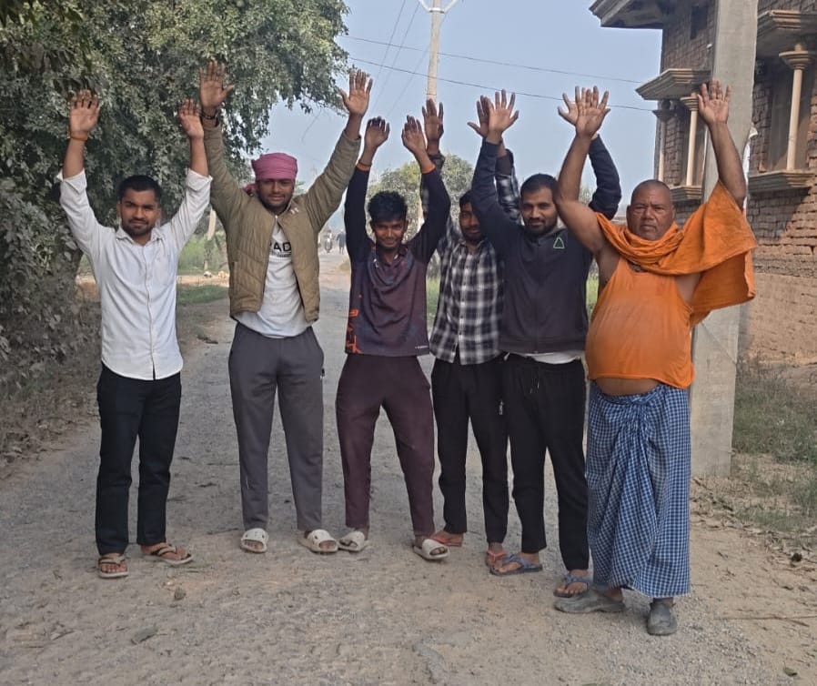 Protest for road repair