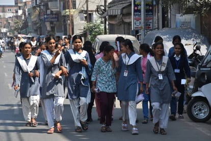Science in 10th grade and Chemistry in 12th grade made students sweat.
