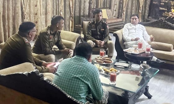 Congress leader placed under house arrest ahead of assembly siege