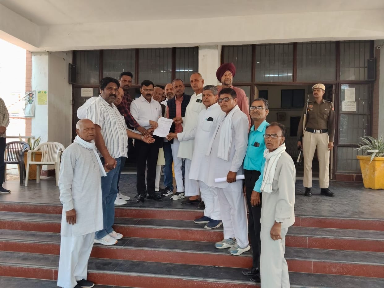 Employees protested for the restoration of old pension