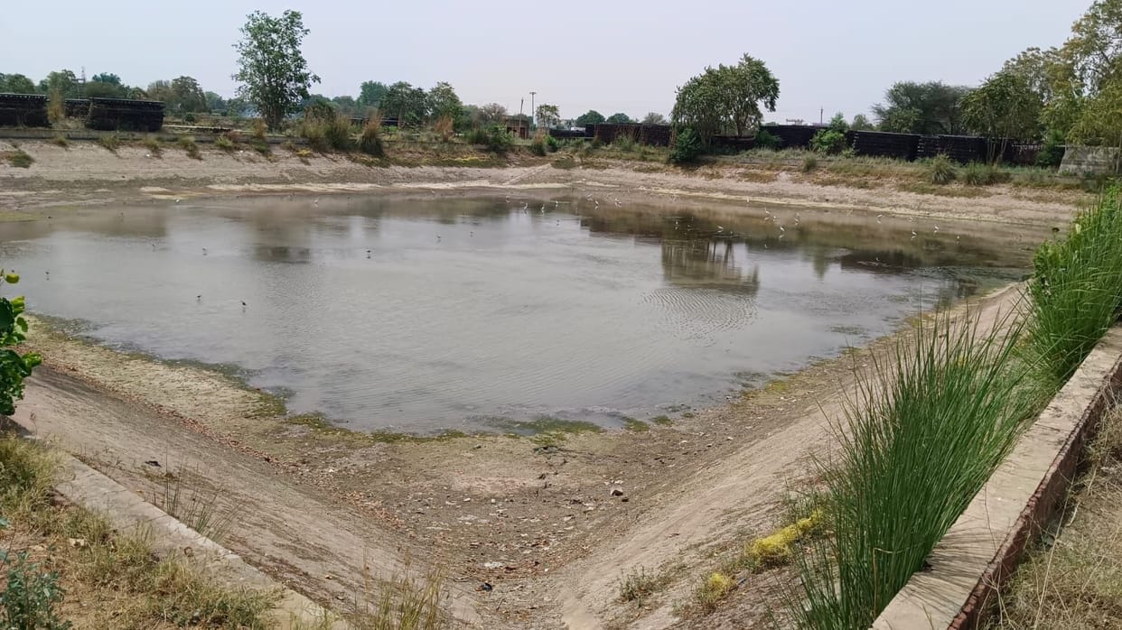 A water tank will be built in Asrawas, Musnauta and Sirohi restoration, benefiting 39 villages.