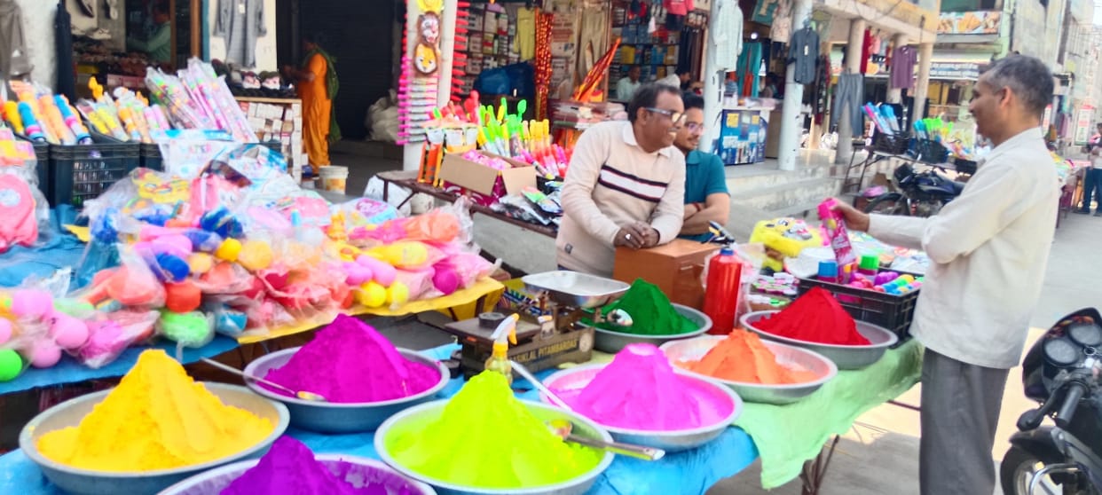 Market decorated with herbal colours and unique squirters