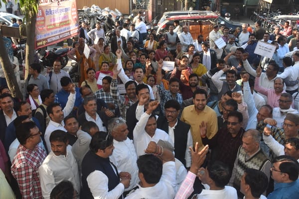 Teachers protested against the mandatory TET at the BSA office