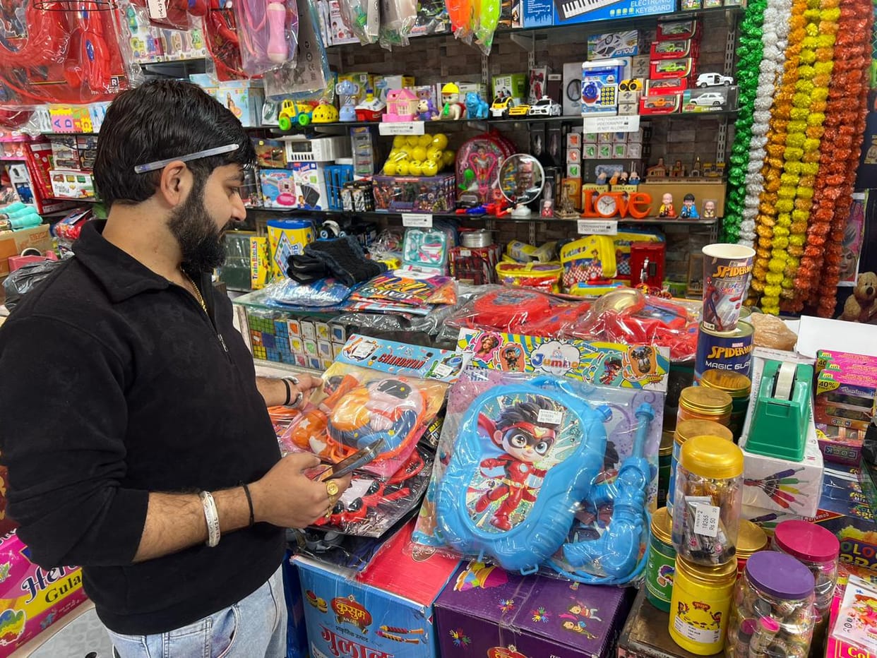Baahubali Sword, Dabru Trishul, Farsa Pichkari, Magic Glass, Prank Gun Bazaar