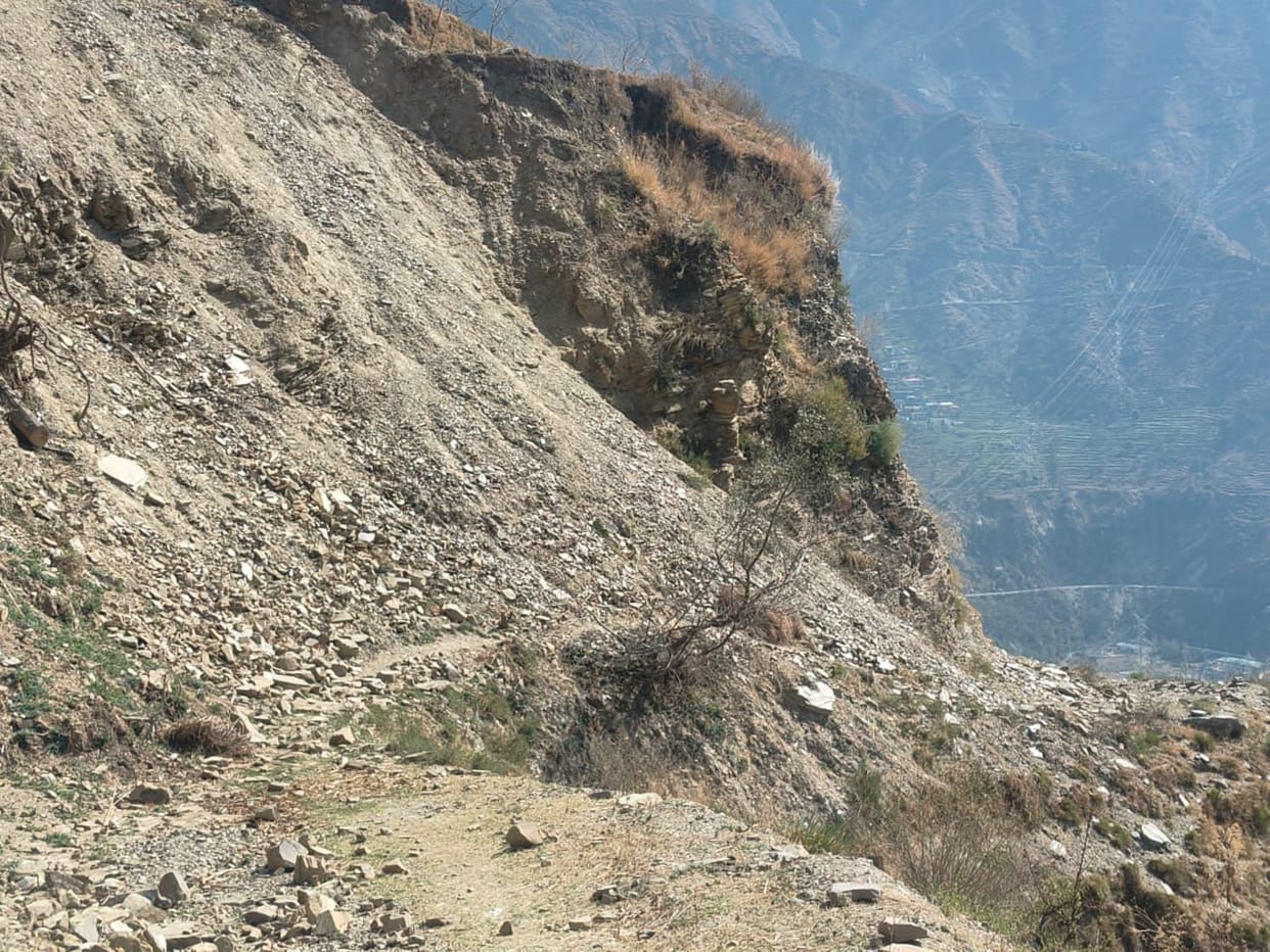 The car got stuck in the village, and the child had to take a taxi to Chandigarh for treatment.