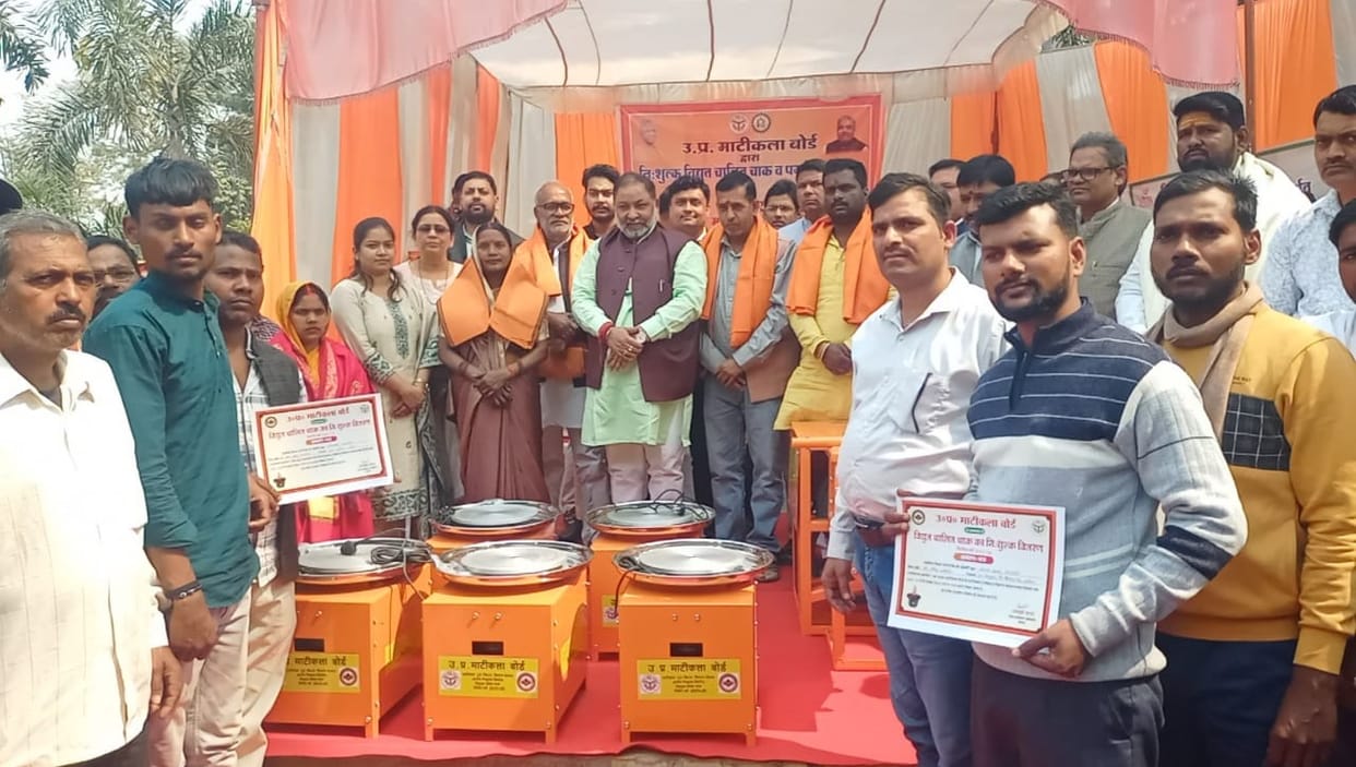 New momentum for clay art, 35 eligible people get electric potter's wheels