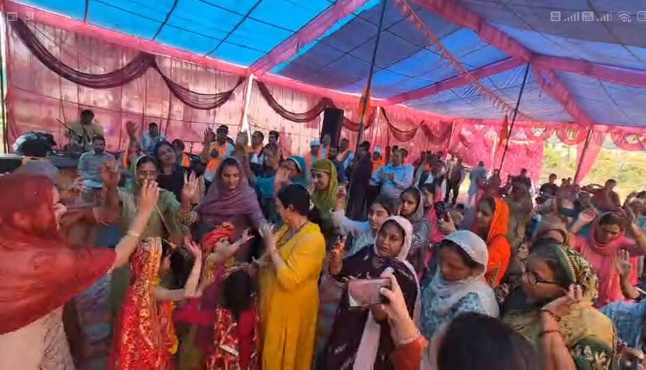 In Nikkuwal's Green Valley, the events of Kansa's killing and Rukmini's marriage are narrated.