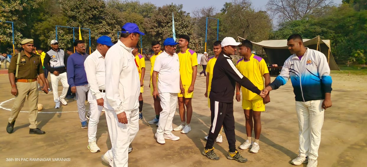 Teams from Varanasi and Prayagraj won in both basketball and handball.