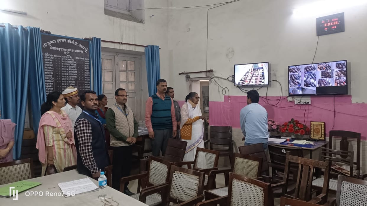 5036 candidates were absent, Secondary Education Minister inspected the centres.
