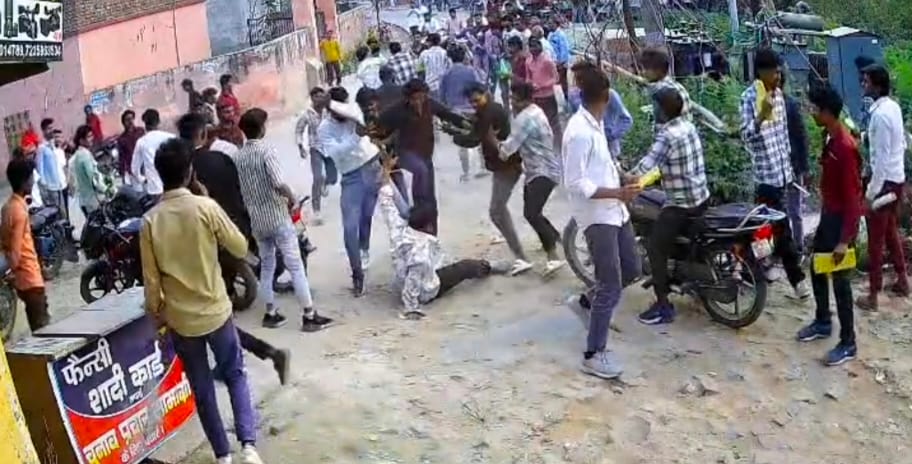 Two groups of students clash, leading to stampede