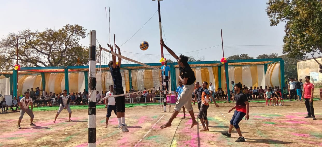 Tadighat, Sherpur and Chandauli won the matches