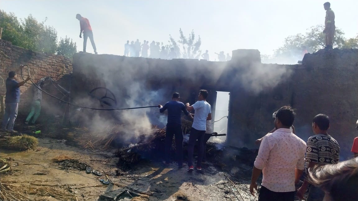 Fire started from electric meter, house with thatched roof burnt