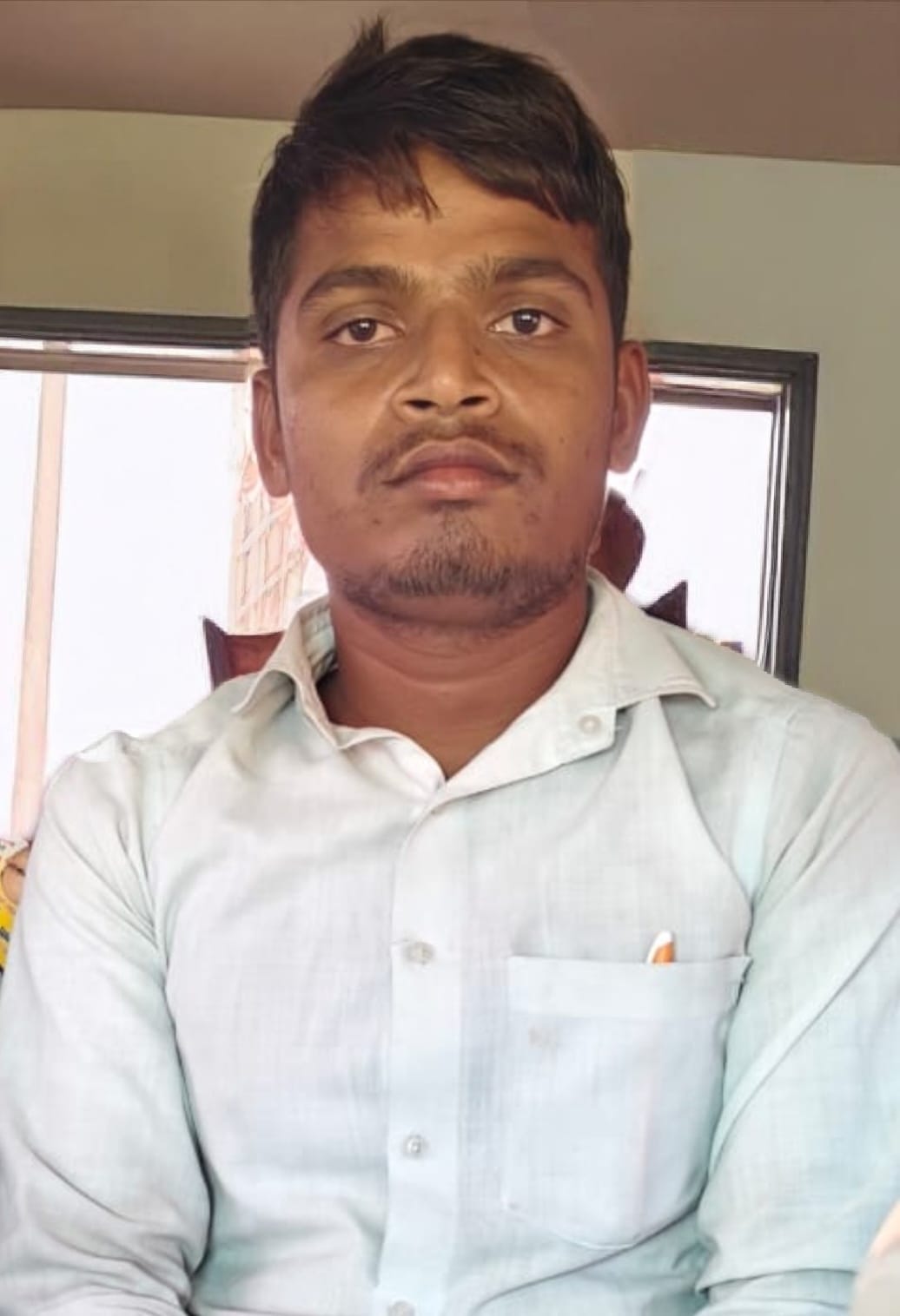 Man arrested for threatening to bomb court and lawyer
