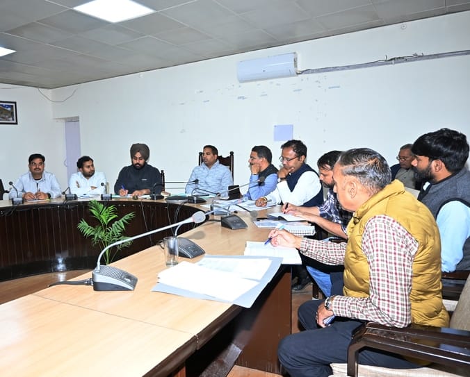 Bhanupalli-Bilaspur rail line: Obstruction in development will not be tolerated: Deputy Commissioner