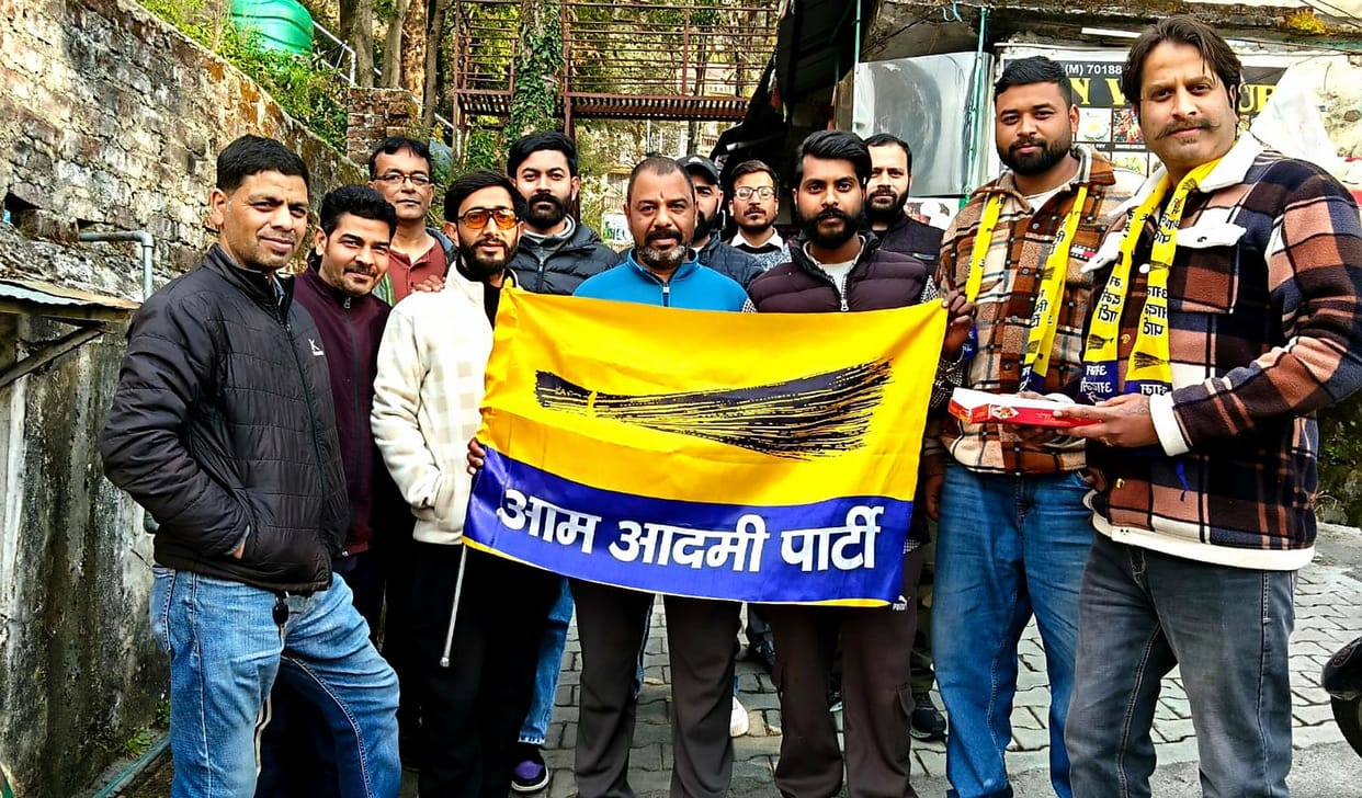 Kejriwal and Sisodia celebrated their release.