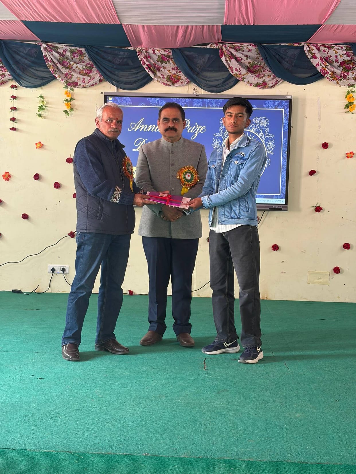 Meritorious students honored at DAV College Kotkhai