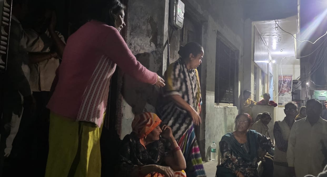 Jewellery and house papers missing, quarrel with aunt