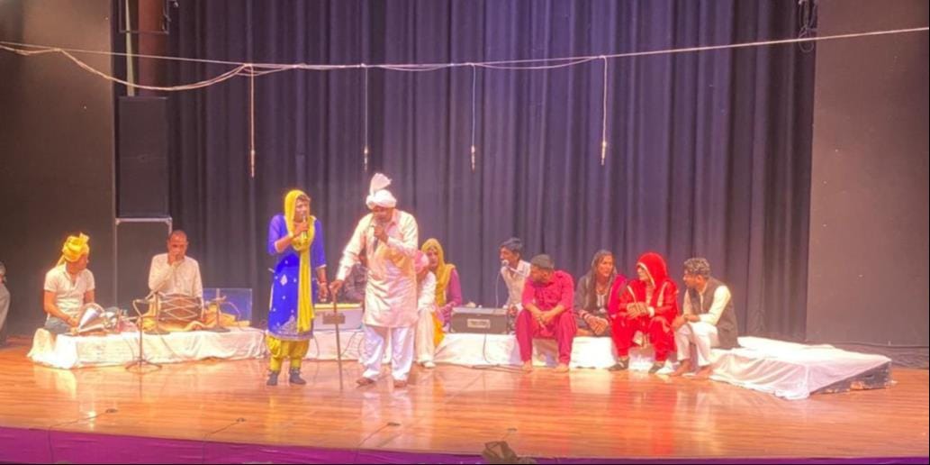 Neither the song remains, nor the musician... The elders are transported back to the old times after watching the song.