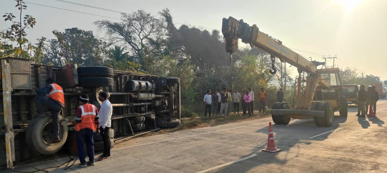 Woman dies after being hit by an out-of-control truck