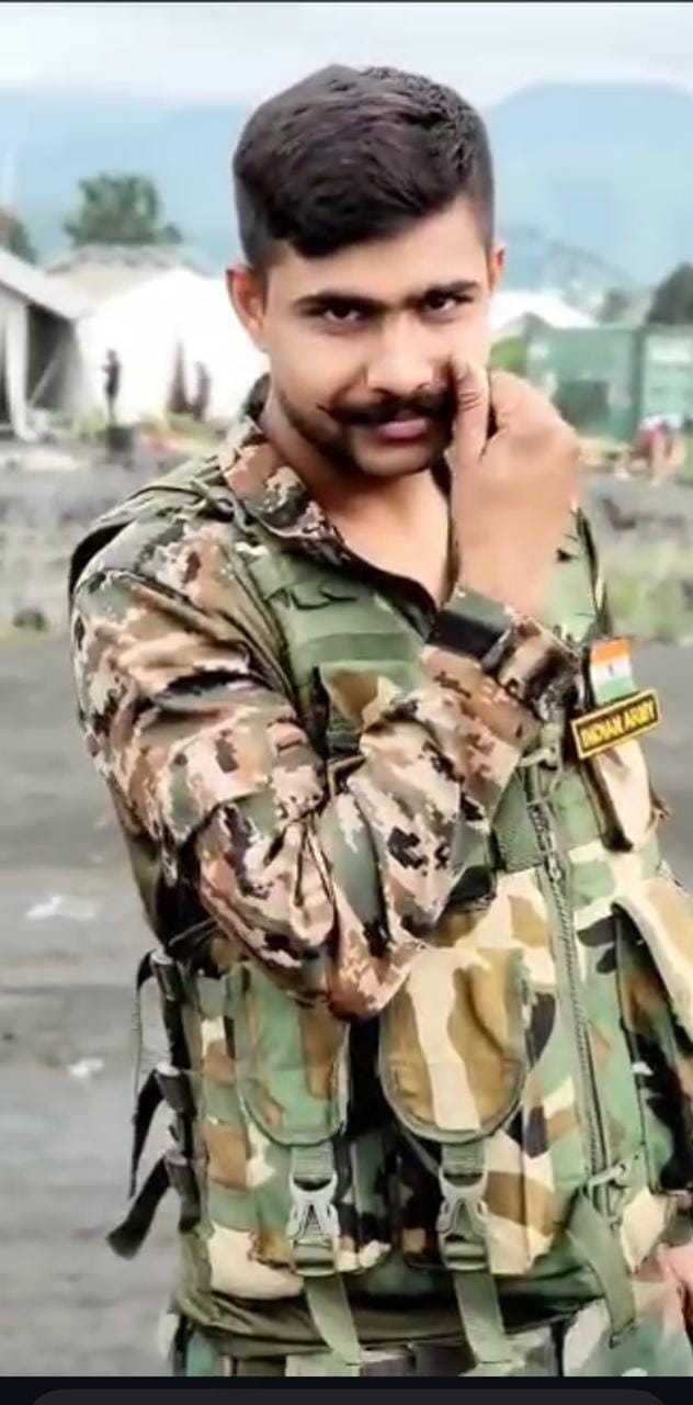 A soldier died in a road accident.