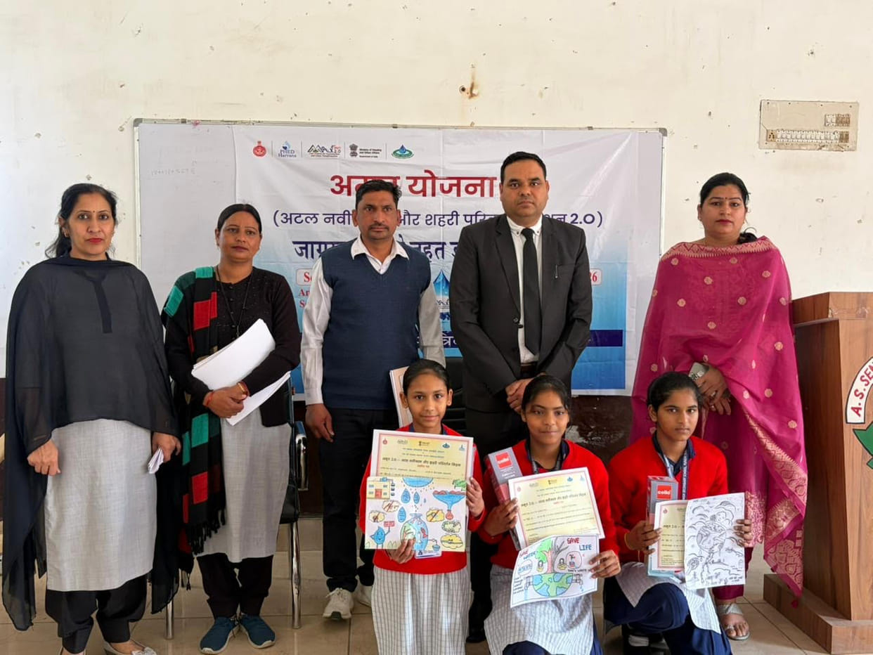 Ishita of Pundri and Nirmala of Kaithal first in painting competition