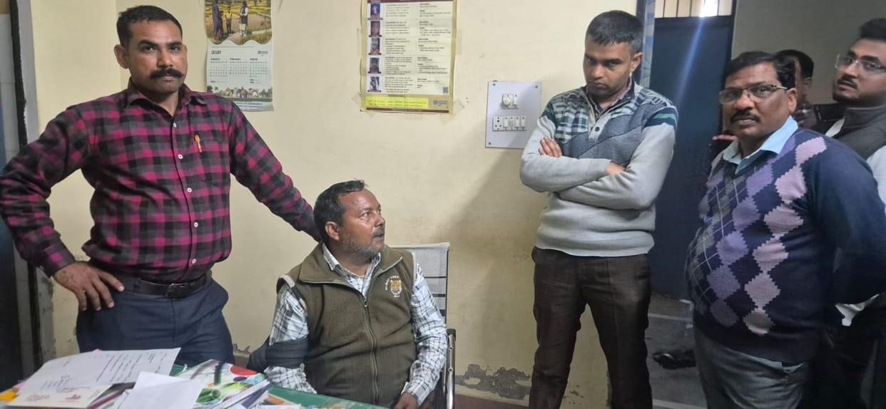 A contract worker of the forest department was caught taking Rs 5,000 from a truck driver.