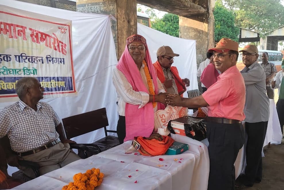 Jagat Narayan Chauhan became the president and Girdhari became the minister