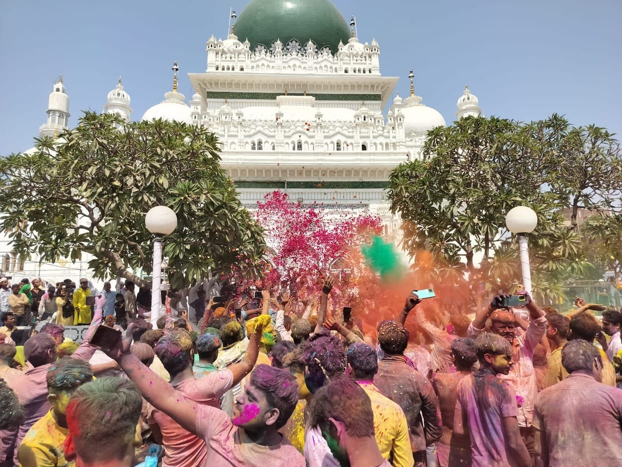Holi tradition at Sufi saint's shrine faces threat