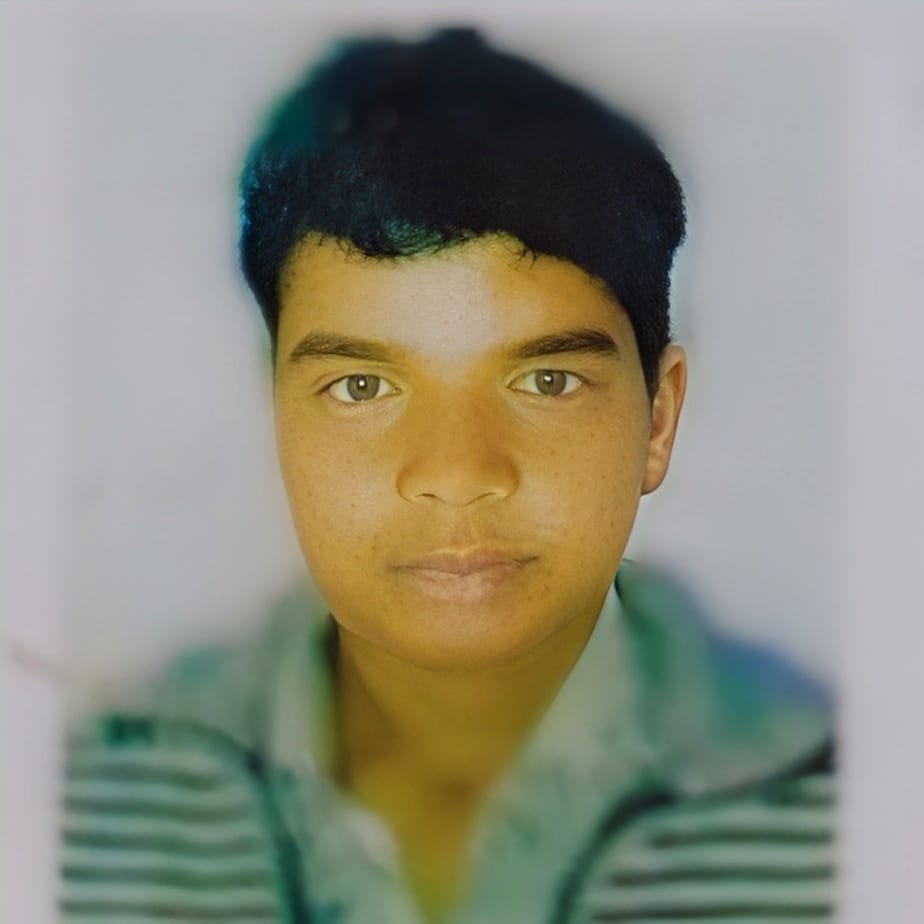 Dead body of a youth found on railway track under suspicious circumstances