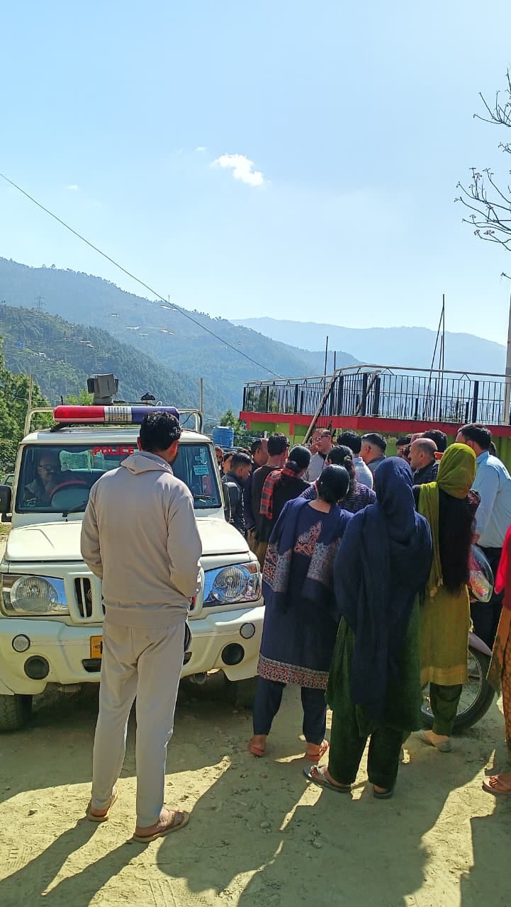 Protest against heavy vehicles coming out of crushers on the road, traffic jam for three hours