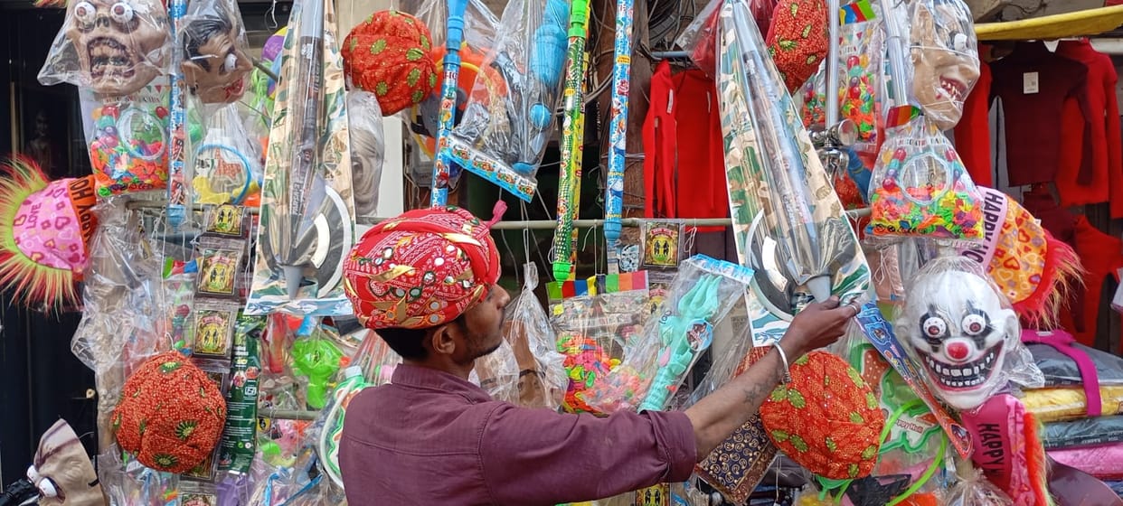 The buzz of Bahubali water guns and fog cylinders has made the markets vibrant with colours