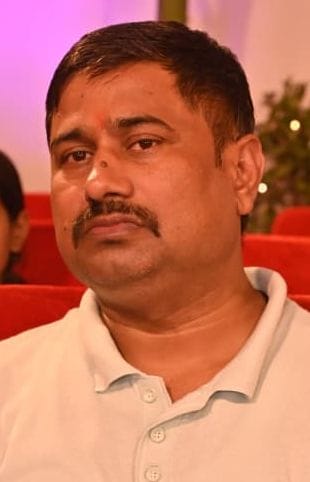 Negligence in investigation, accused of murder of bank officer acquitted