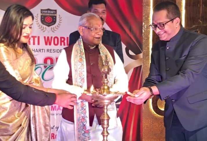 कार्यक्रम का उद्घाटन करते केंद्रीय मंत्री जीतन राम मांझी