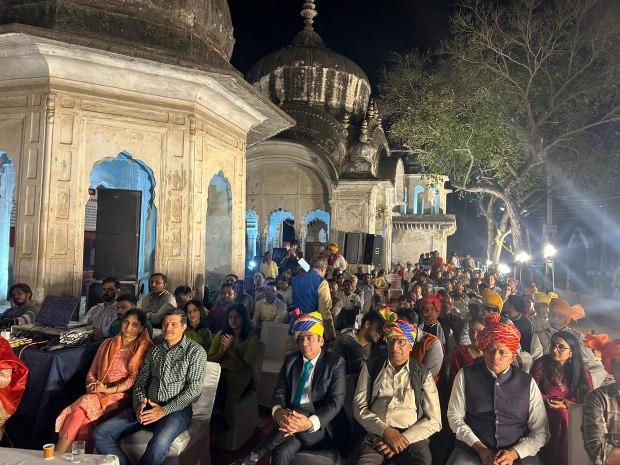 A musical evening was organised... the city residents took a pledge to save the historical heritage.